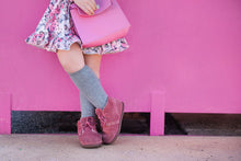 Load image into Gallery viewer, Basics Cable Knit Socks