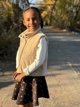 Load image into Gallery viewer, Velvet Parker Vest
