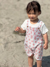 Load image into Gallery viewer, Wella Overall Set
