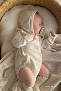 Sweet Magnolia Bonnet