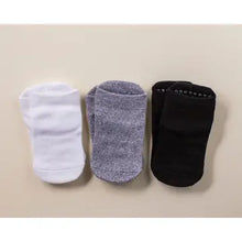 Load image into Gallery viewer, Non-Slip 3pk Baby Socks
