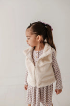 Load image into Gallery viewer, Cream Fur Vest
