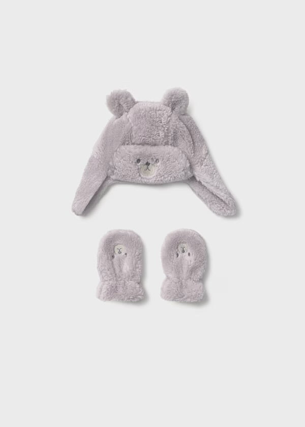 Baby Hat and Mittens Set with Bear