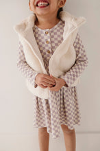 Load image into Gallery viewer, Cream Fur Vest
