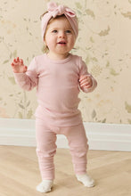 Load image into Gallery viewer, Modal Legging - Trinket
