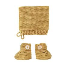 Load image into Gallery viewer, Bonnet Bootie &amp; Blanket Set
