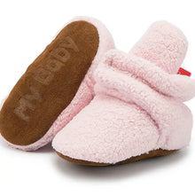 Load image into Gallery viewer, Winter Fluffy Boots
