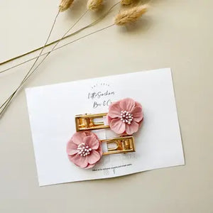 Set of 2 Flower Clips