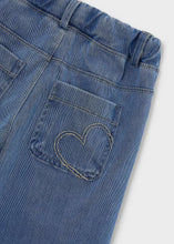 Load image into Gallery viewer, Heart Pocket Jeggings
