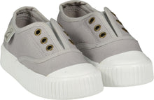 Load image into Gallery viewer, Montauk Canvas Plimsoll Shoe

