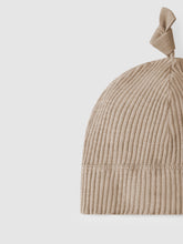 Load image into Gallery viewer, Ribbed Jersey Hat
