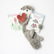 Load image into Gallery viewer, Otter Sunggler - Family Bonding
