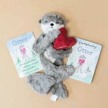 Load image into Gallery viewer, Otter Sunggler - Family Bonding
