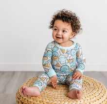 Load image into Gallery viewer, Two-Piece Bamboo Viscose Pajama Set
