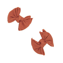 Load image into Gallery viewer, 2PK Baby Fab Clip
